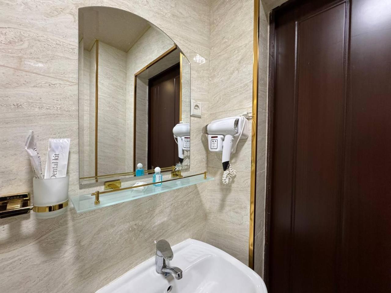 Sv Hotel Τασκένδη Εξωτερικό φωτογραφία